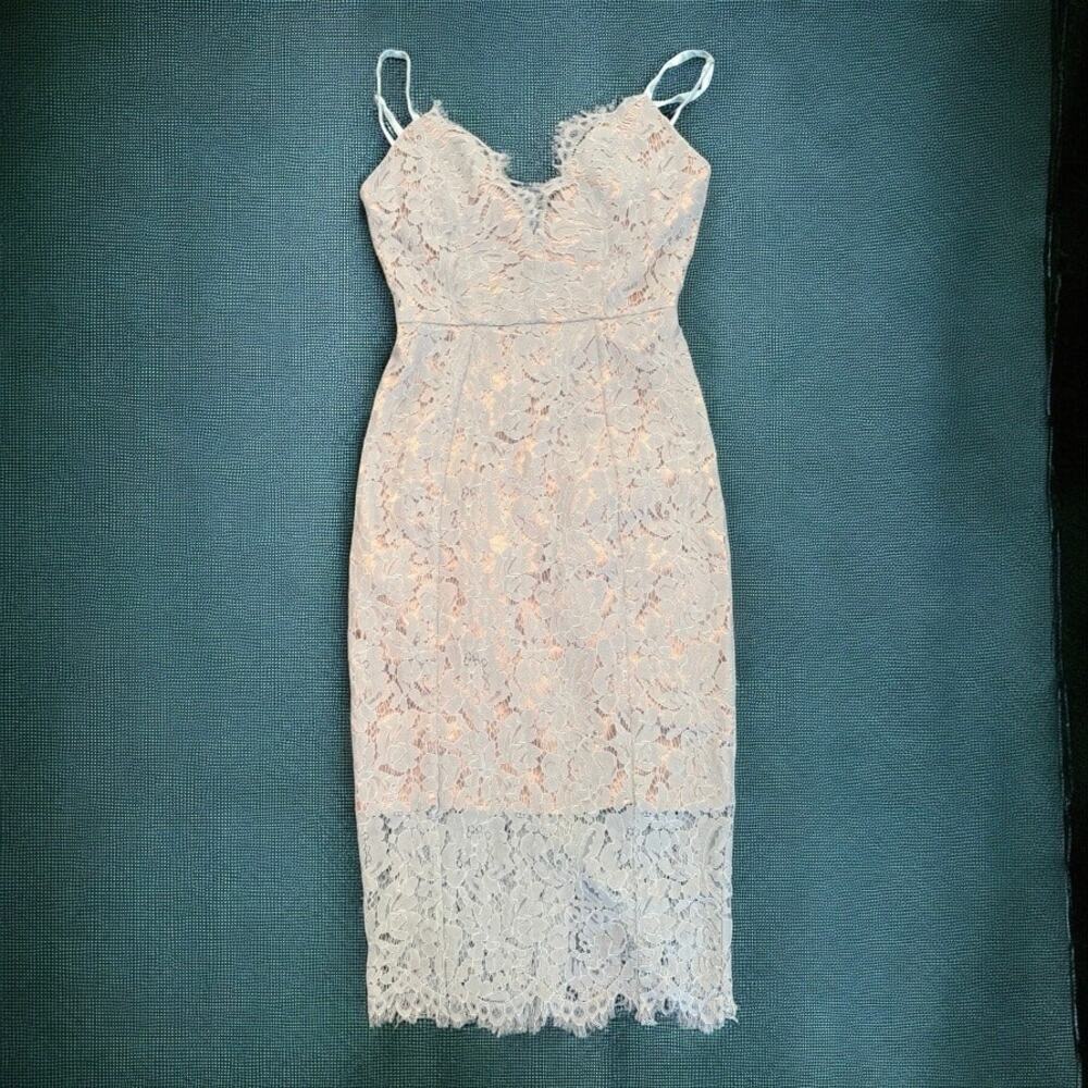 Layered with Love Dillards Lace Dress XS